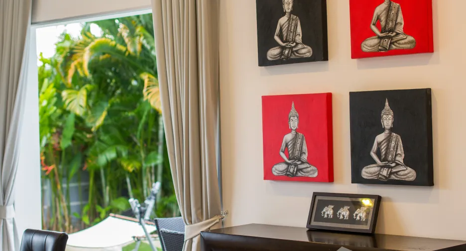 For rent 4 bedrooms villa in Mueang Phuket, Phuket