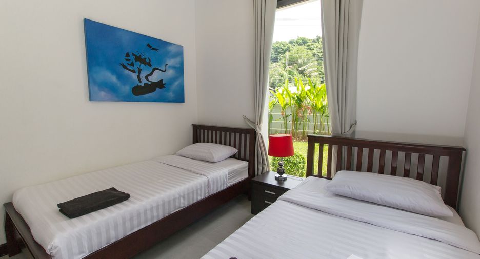 For rent 4 bedrooms villa in Mueang Phuket, Phuket