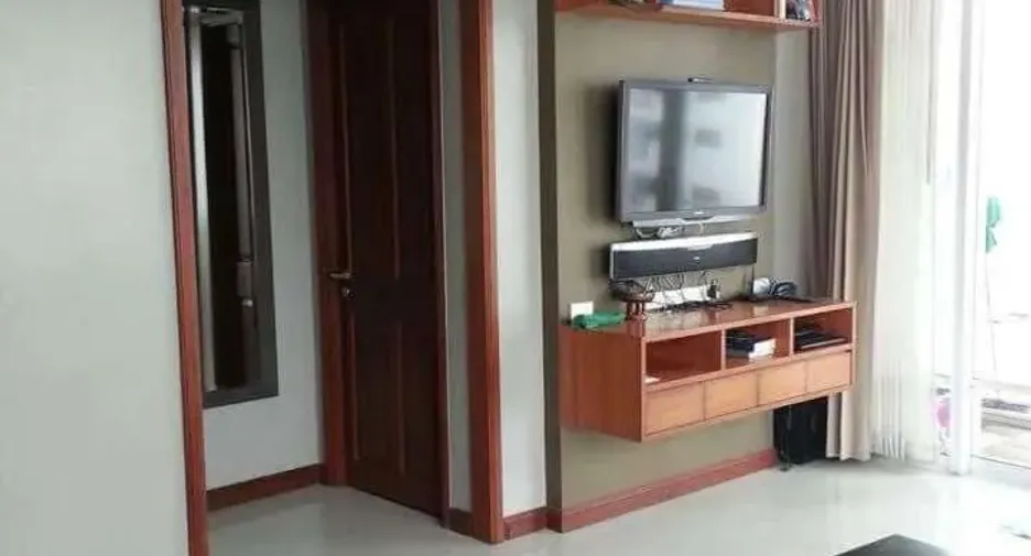 For sale 2 bedrooms condo in Pathum Wan, Bangkok