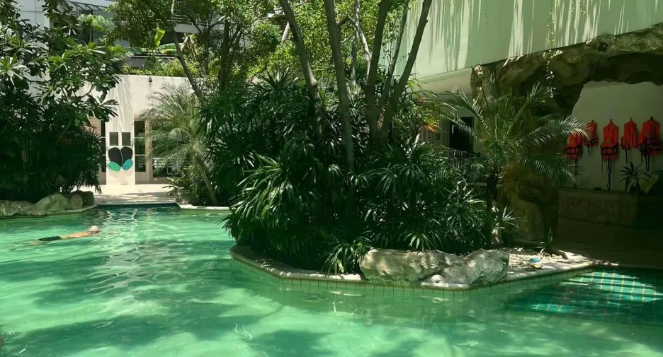For sale 2 bedrooms condo in Pathum Wan, Bangkok