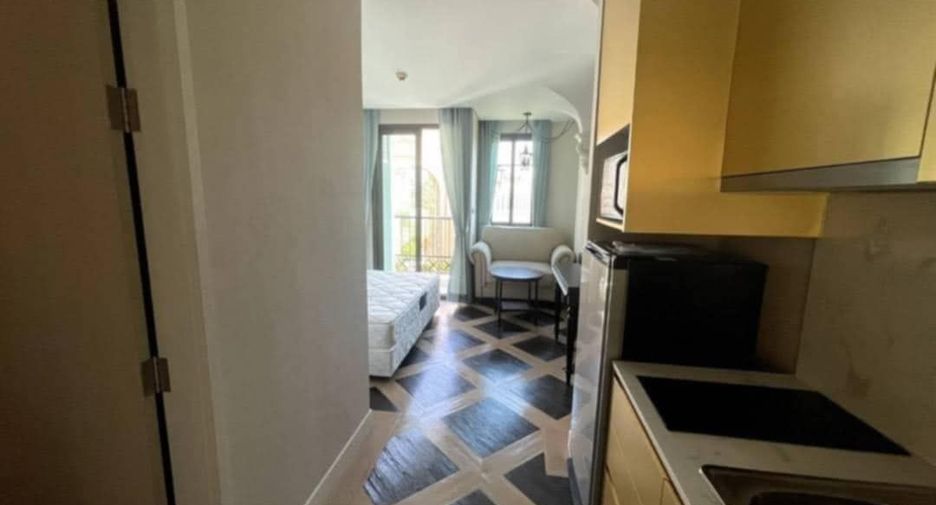 For sale studio condo in Bang Lamung, Chonburi