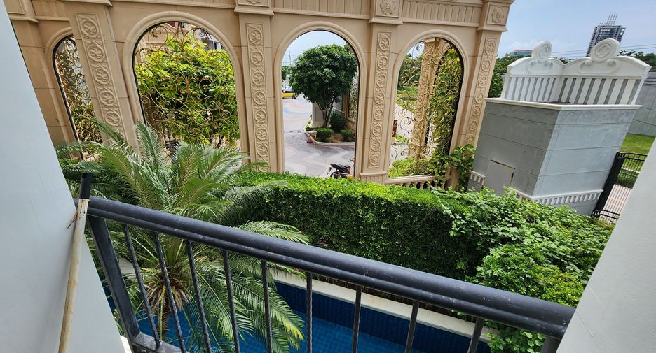 For sale studio condo in Bang Lamung, Chonburi
