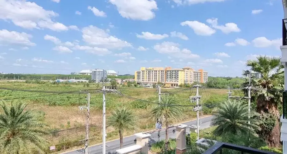 For sale 1 bed apartment in Bang Lamung, Chonburi
