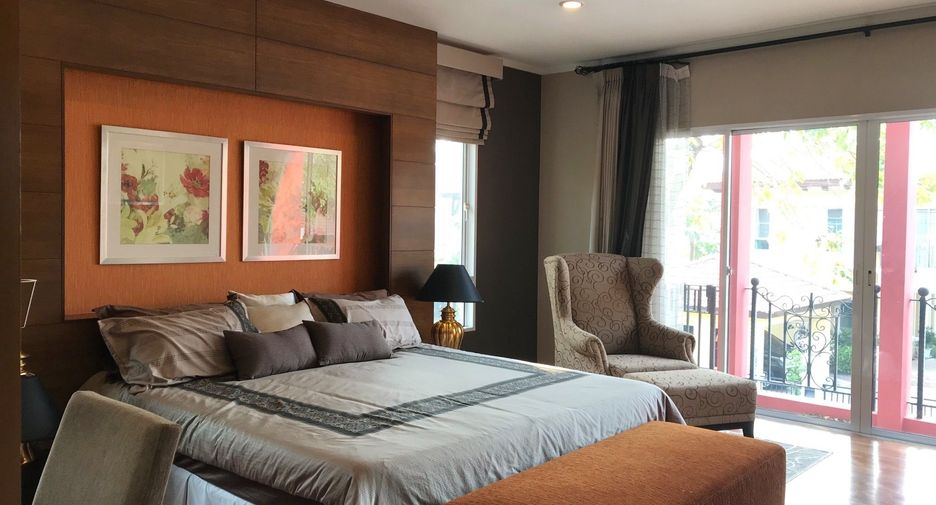 À vendre 4 chambres maison à Don Mueang, Bangkok