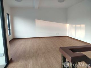 For sale 3 bedrooms townhouse in Bueng Kum, Bangkok