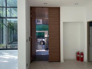 For sale 5 ベッドルーム house in Bang Kapi, Bangkok