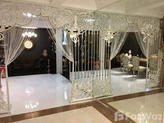 出售 3 卧室 联排别墅 在 Lat Phrao, 曼谷