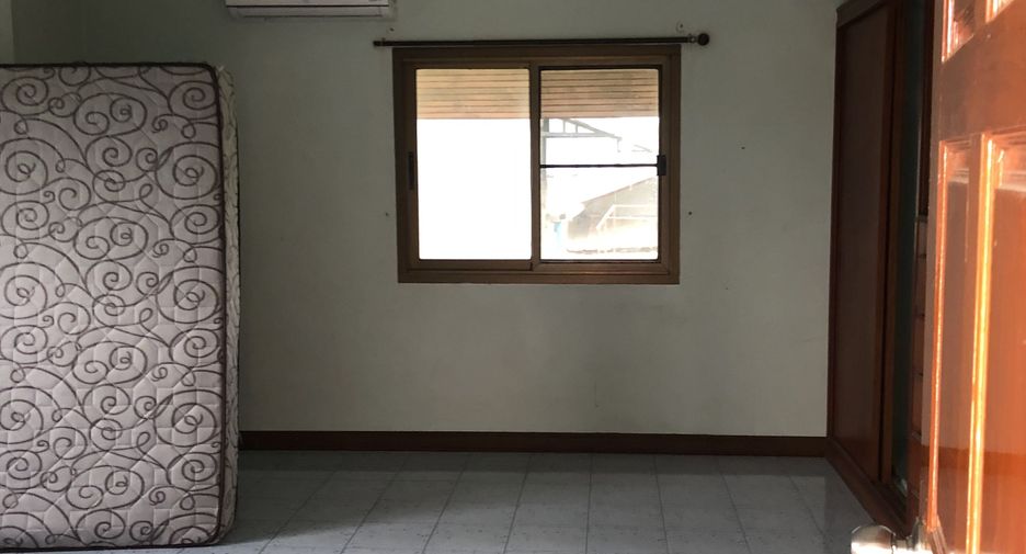 For rent 3 bedrooms house in Mueang Phuket, Phuket