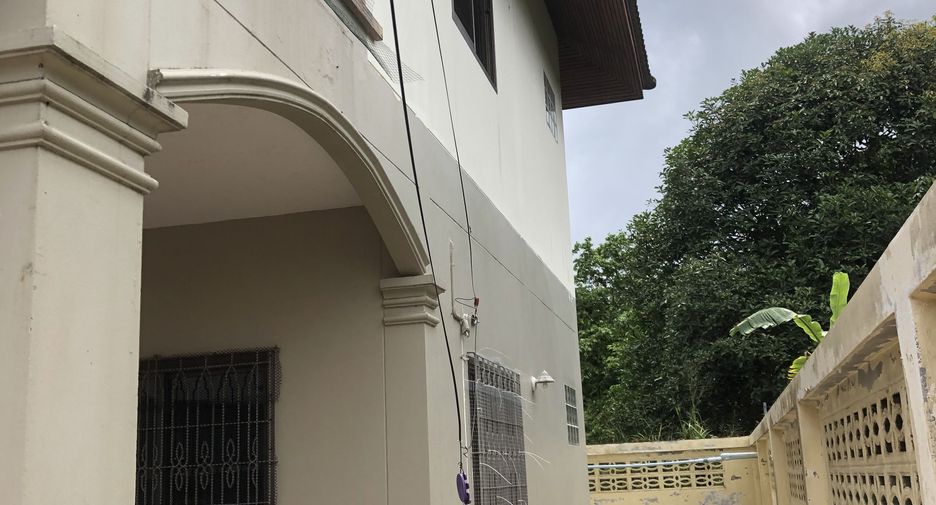 For rent 3 bedrooms house in Mueang Phuket, Phuket