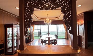 Condo en venta y en alquiler de 4 habitaciones en Watthana, Bangkok