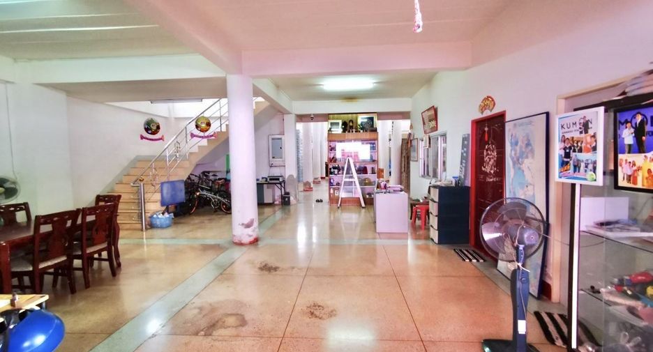 For sale 7 bedrooms house in Mueang Chaiyaphum, Chaiyaphum
