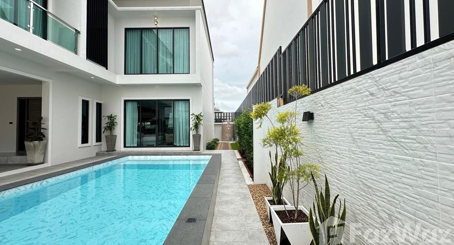 出售 4 卧室 别墅 在 Bang Lamung, Chon Buri