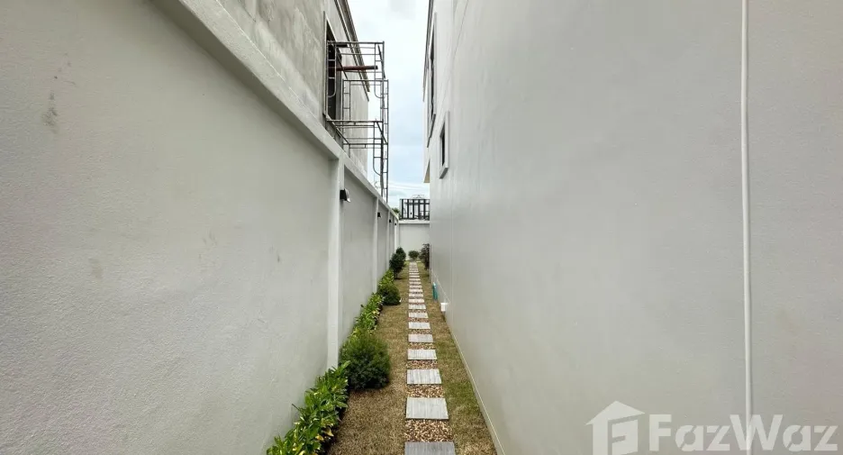 出售 4 卧室 别墅 在 Bang Lamung, Chon Buri