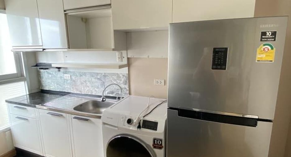 For sale 1 bed condo in Thon Buri, Bangkok
