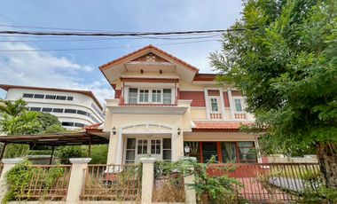 For sale 5 bedrooms house in Bang Phli, Samut Prakan