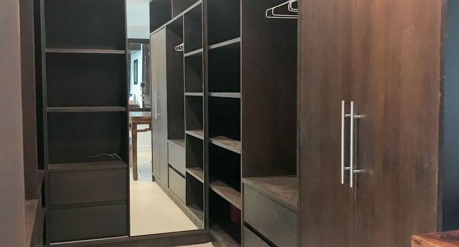 For sale 1 bed condo in Mueang Phuket, Phuket
