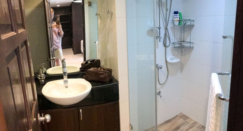 For sale 1 bed condo in Mueang Phuket, Phuket