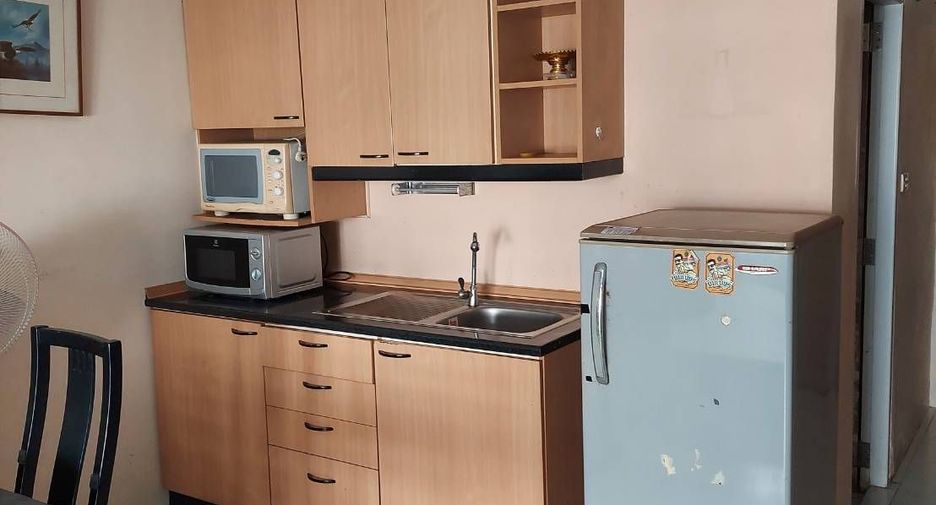 For sale 1 bed condo in Bang Kapi, Bangkok