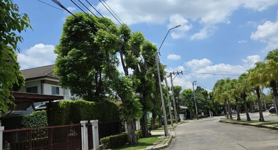 For sale 3 bedrooms house in Bang Kruai, Nonthaburi