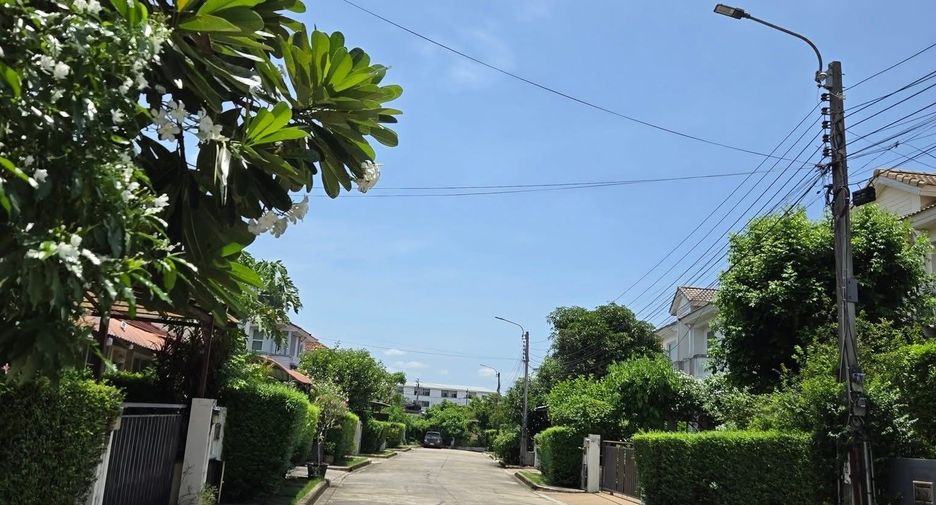For sale 3 bedrooms house in Bang Kruai, Nonthaburi