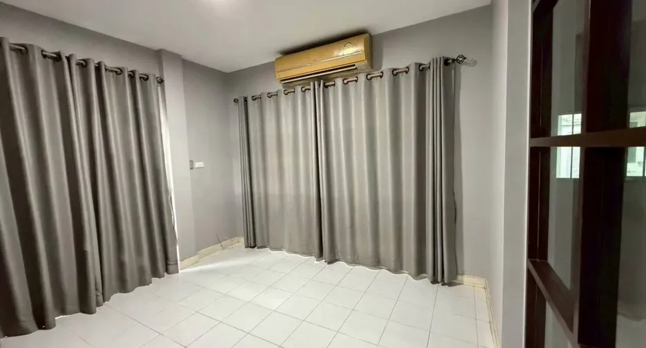 For sale 3 bedrooms house in Bang Kruai, Nonthaburi