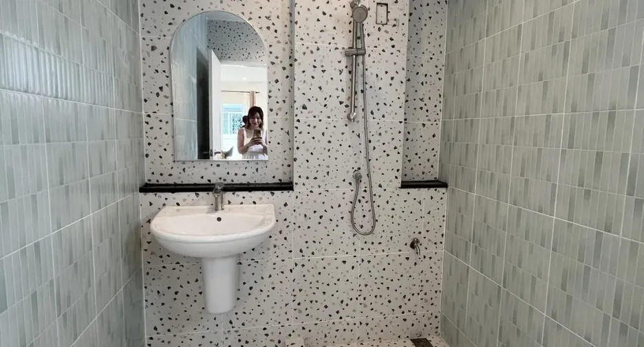For rent 3 bedrooms house in Mueang Phuket, Phuket