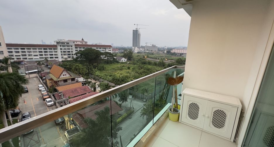 Wohnung zur Miete mit 1 Zimmer in Bang Lamung, Chonburi