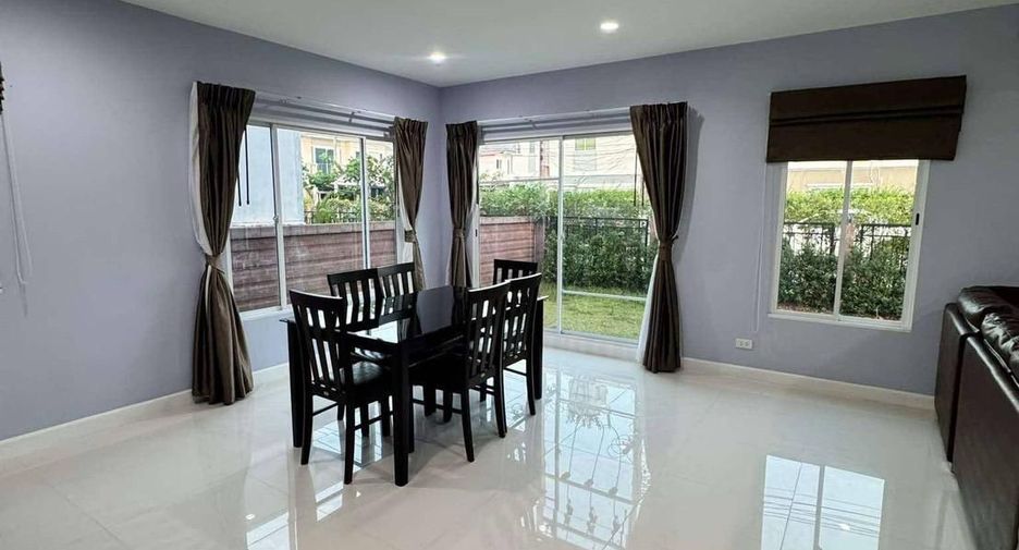 For rent 3 bedrooms house in Mueang Phuket, Phuket