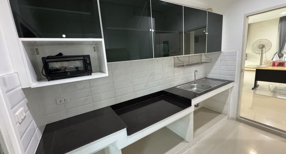 For sale 4 bedrooms house in Bang Yai, Nonthaburi