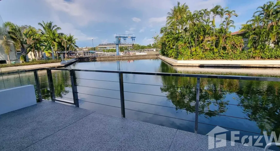 Casa adosada en alquiler de 3 habitaciones en Mueang Phuket, Phuket