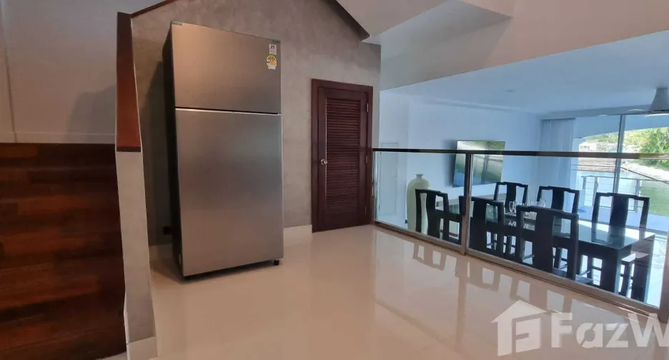 Casa adosada en alquiler de 3 habitaciones en Mueang Phuket, Phuket