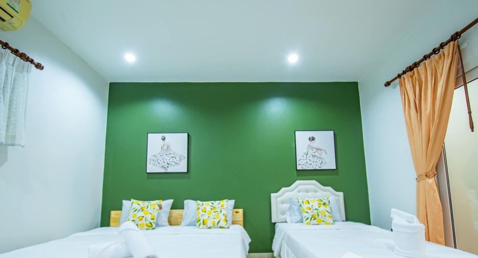 For rent 4 bedrooms villa in Bang Lamung, Chonburi