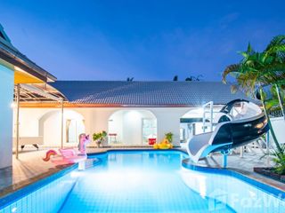 出租 4 卧室 别墅 在 Bang Lamung, Chon Buri