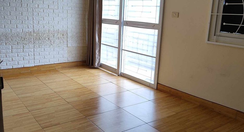 For sale 2 bedrooms townhouse in Khlong Luang, Pathum Thani