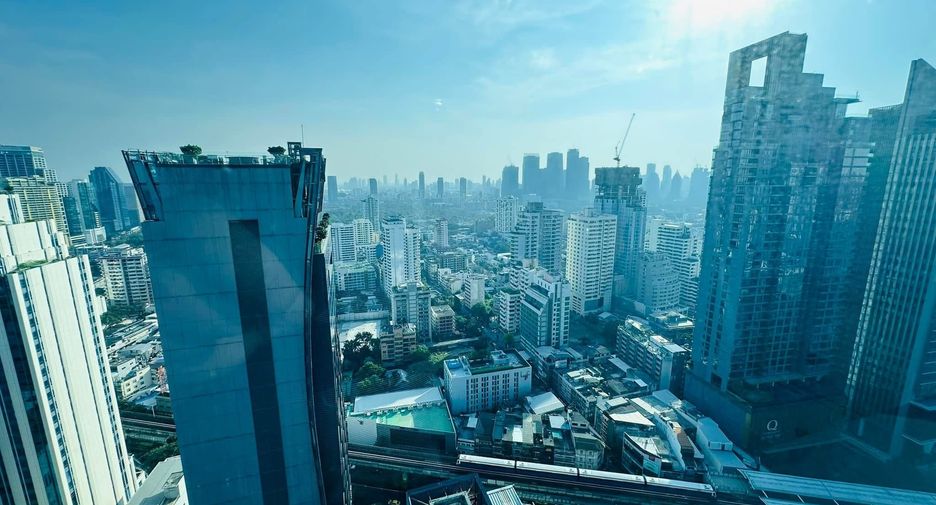 出售 3 卧室 公寓 在 Khlong Toei, 曼谷