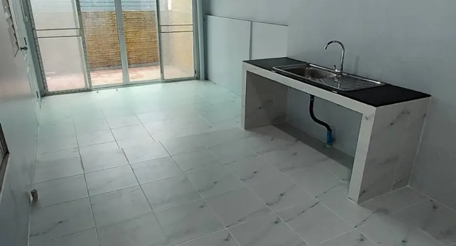 For sale 3 bedrooms house in Khlong Luang, Pathum Thani