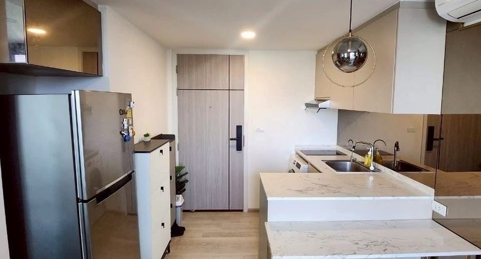 For sale 1 Beds condo in Huai Khwang, Bangkok