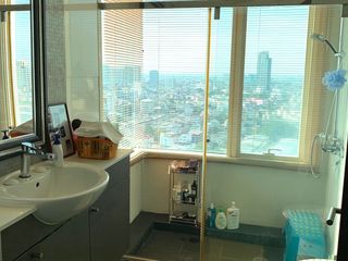 À vendre 3 chambres condo à Bang Kho Laem, Bangkok