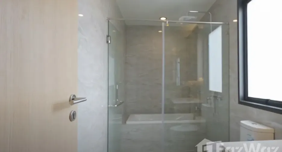 Villa zum Kauf mit 4 Zimmer in Bang Lamung, Chonburi