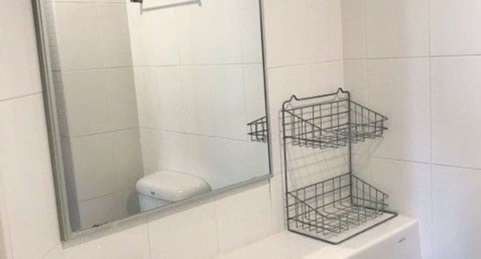 For sale 1 bed condo in Bang Kapi, Bangkok