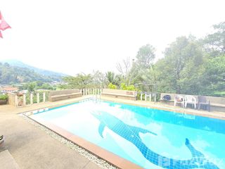 Villa en venta de 6 habitaciones en Kathu, Phuket