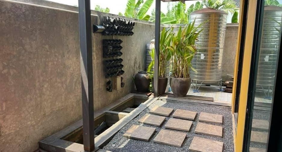 For sale 4 bedrooms house in Bang Bon, Bangkok