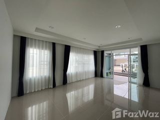 Casa en venta de 4 habitaciones en Mueang Nakhon Ratchasima, Nakhon Ratchasima