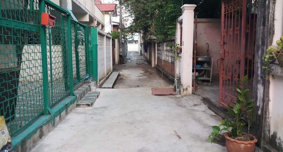 Casa en venta de 2 habitaciones en Mueang Nonthaburi, Nonthaburi