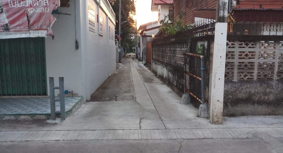 Casa en venta de 2 habitaciones en Mueang Nonthaburi, Nonthaburi