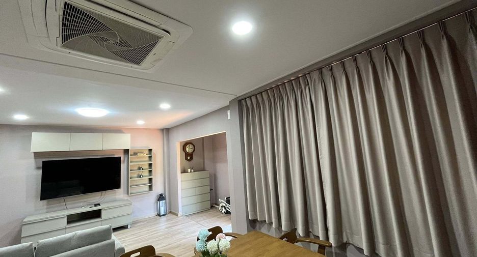 出租 3 卧室 独立屋 在 Sai Noi, Nonthaburi