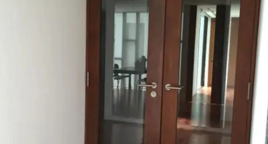 For sale 1 bed condo in Pathum Wan, Bangkok
