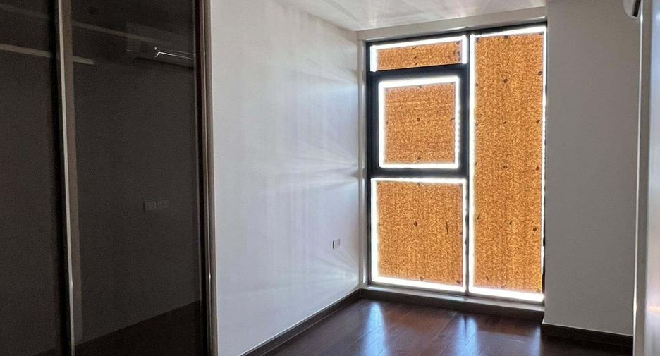 For sale 2 bedrooms condo in Bang Kho Laem, Bangkok