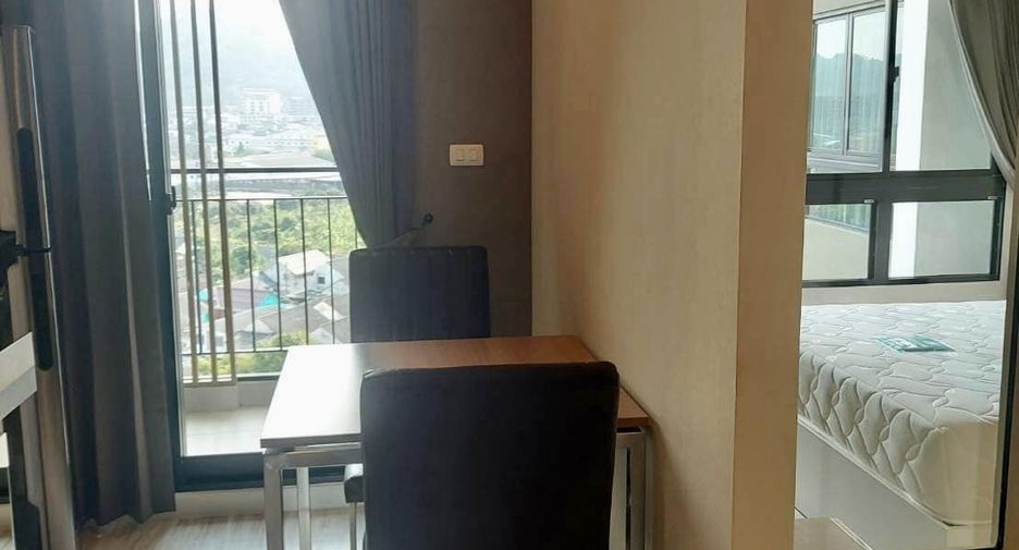 For sale 1 bed condo in Si Racha, Chonburi