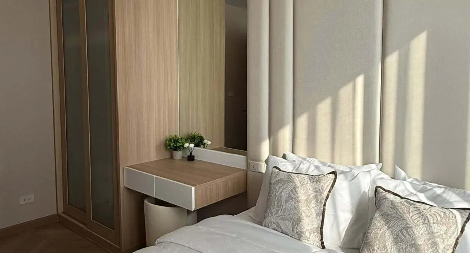 For sale 1 bed condo in Watthana, Bangkok